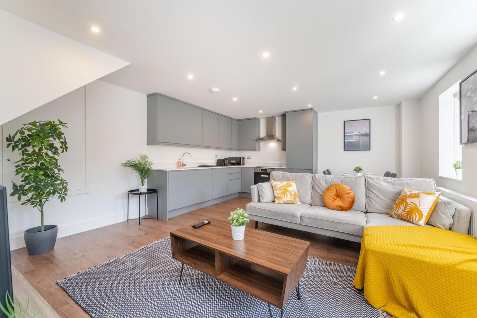 Modern London Home - 2 Bedrooms 2 Bath - Battersea, Vauxhall & Nine Elms Station エクステリア 写真